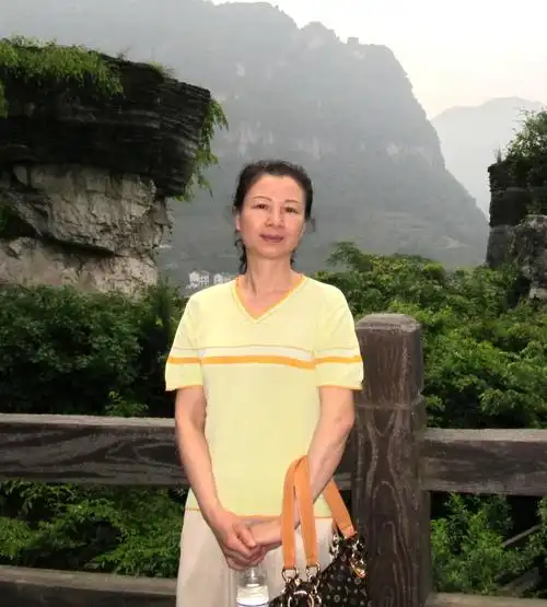 54岁离异女征婚照片(id:61365049)_湖北宜昌征婚交友_珍爱网