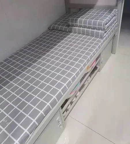 加强学生内务整理,让规范成为习惯-新东云初级中学初一a部(第六期)