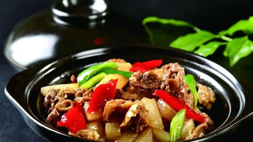 萝卜牛腩煲怎么做