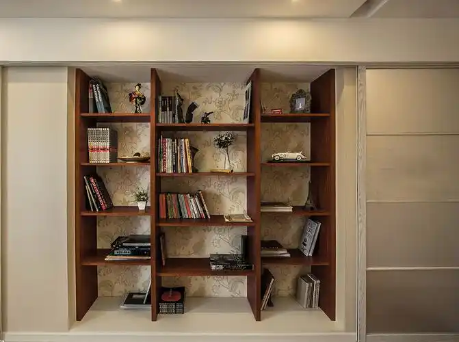 定制老榆木家具原色好还是上漆好 老榆木书柜书架组合布局造型设计效