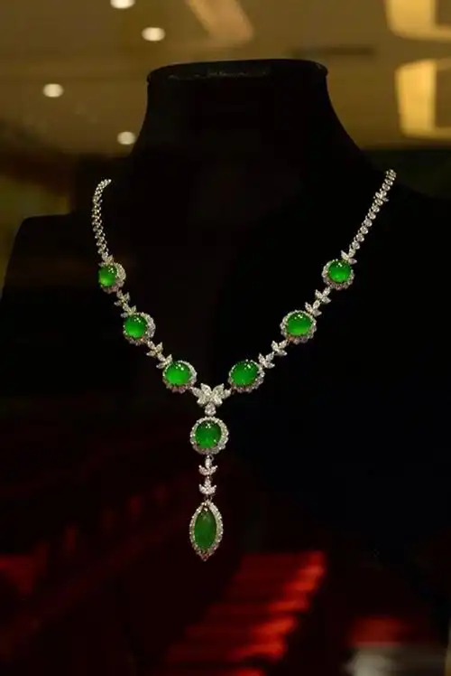 翡翠项链来自tangtanghaochi的图片分享-堆糖