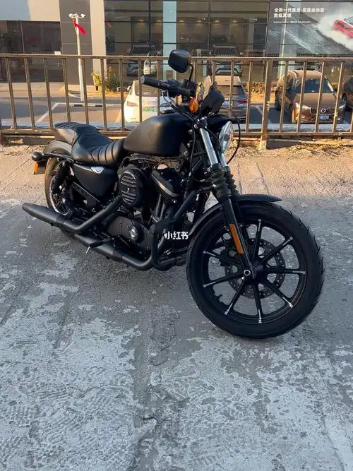 哈雷入门车型883n