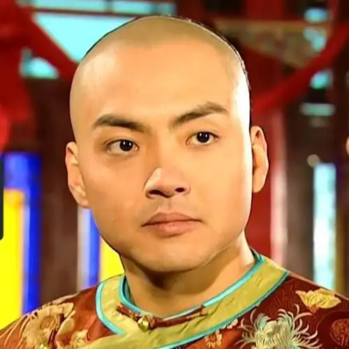 《还珠格格》晴儿爱上萧剑,老佛爷极力反对,网友:妥妥的丈母娘