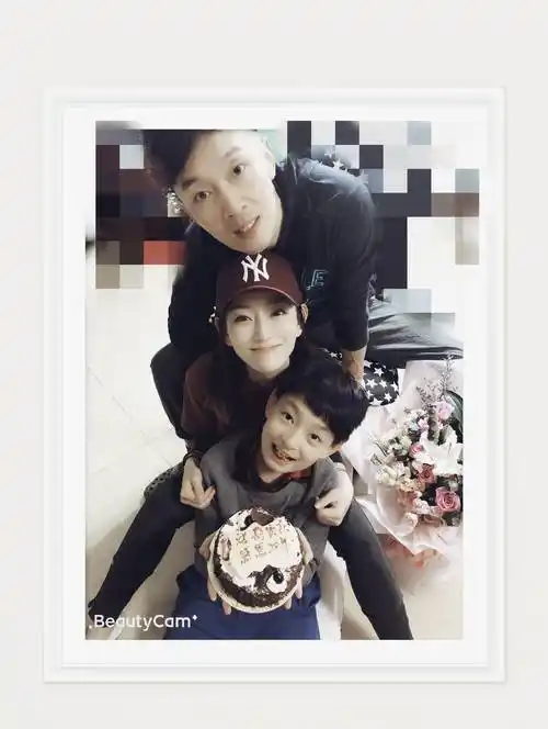 演员曹磊出轨演员郭彤彤回归家庭后幸福美满