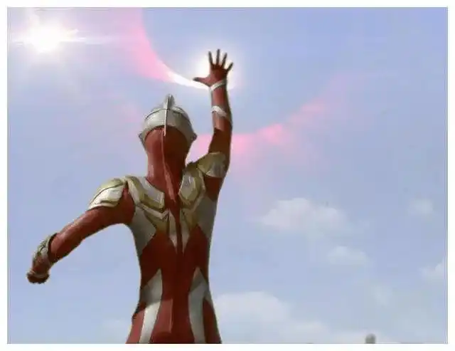 每日一猜只看剪影你能猜出来这是什么奥特曼吗