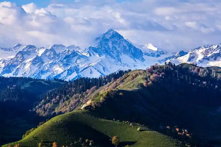 新疆天山天池风景区