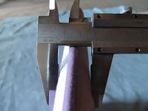 我们用的是30d高密度 海绵 足足有两公分厚