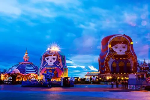 满洲里套娃广场(夜景)