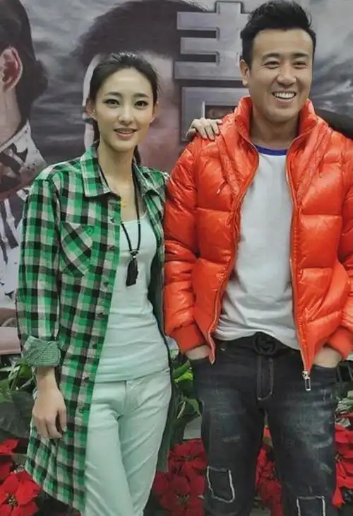 如果你一眼就认出他俩|胡军|演员|吴秀波|王丽坤_网易订阅