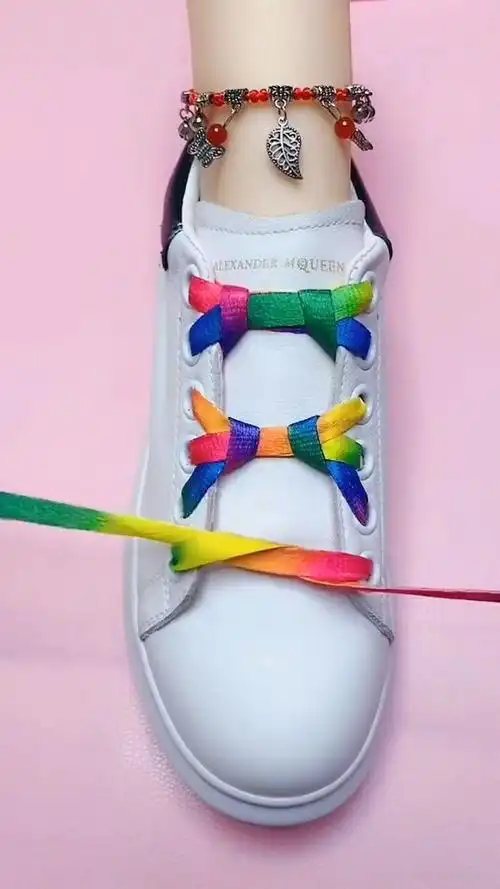 蝴蝶结的系鞋带方法,保证你看了就喜欢,学起来吧!