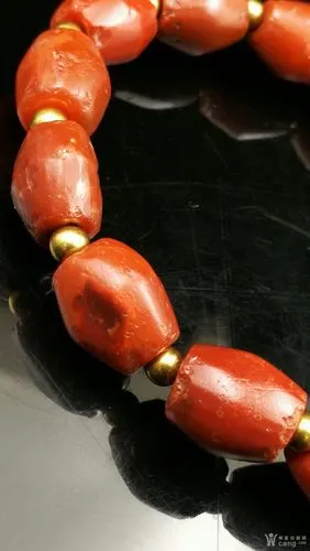 老鸡肝玛瑙棱珠手串