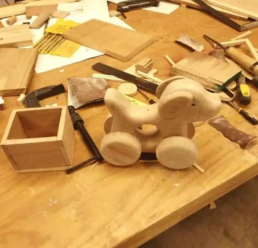 2018级产品设计专业《玩具设计》课程教学成果优秀作品展