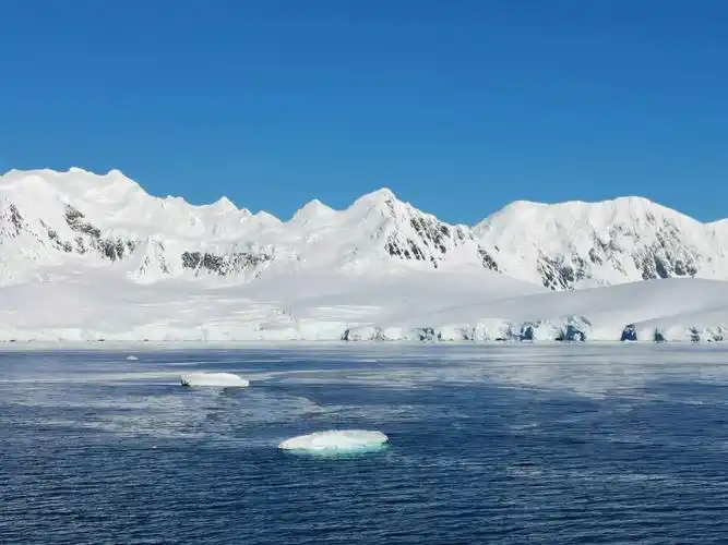 南极/冰雪镜像 - 美篇