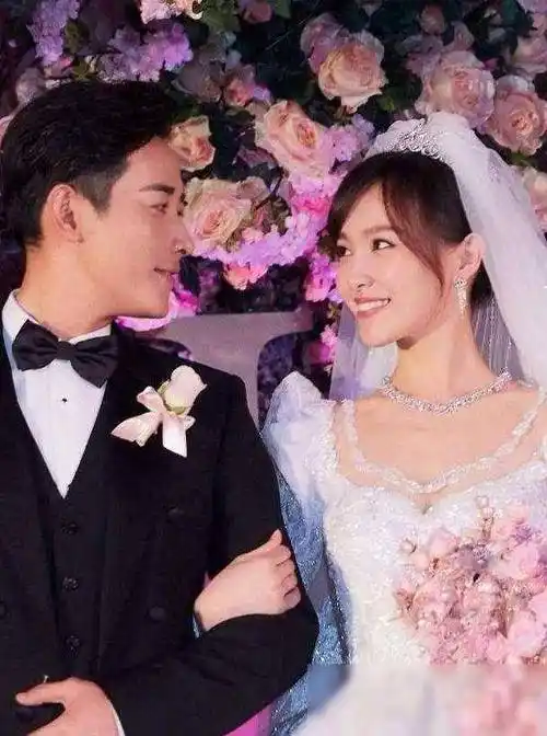 唐嫣手握罗晋十亿资产却因为他花出的二十万块耿耿于怀