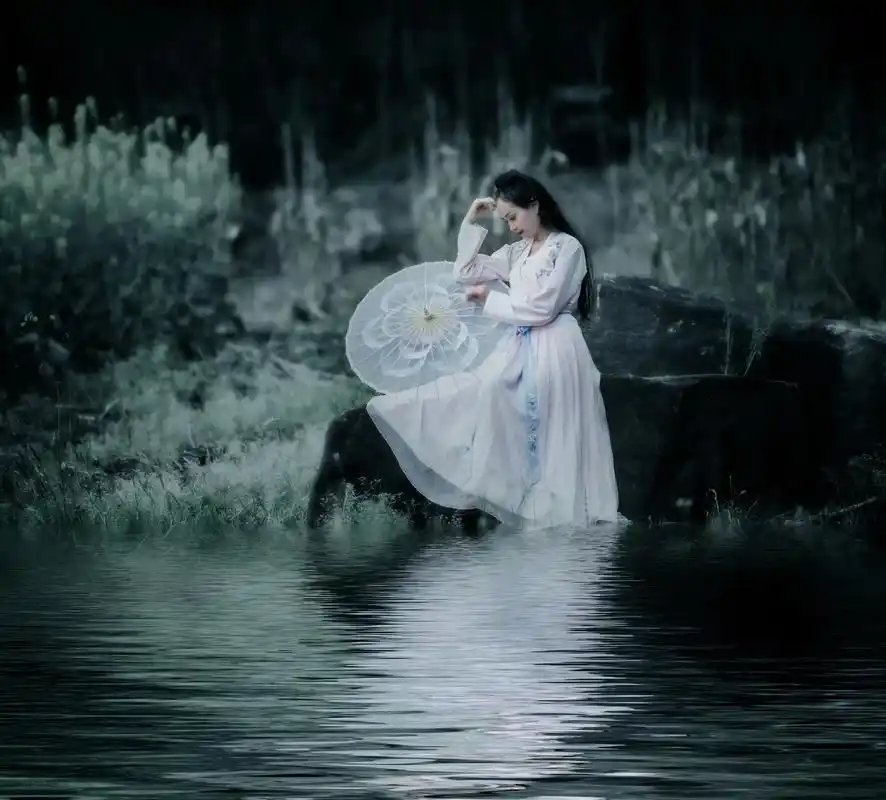 古装摄影/唯美冷调 - 抖音