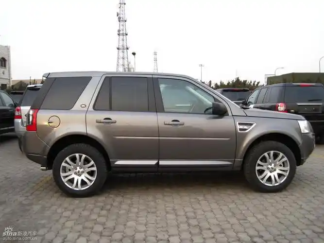 2010款高配版路虎神行者2代港口实拍