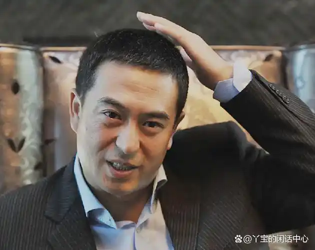 导语:《蜗居》里张嘉译饰演的宋思明到底是个怎样的人呢?