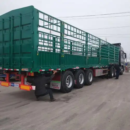 新型仓栏半挂车 13米仓栏式运输半挂车