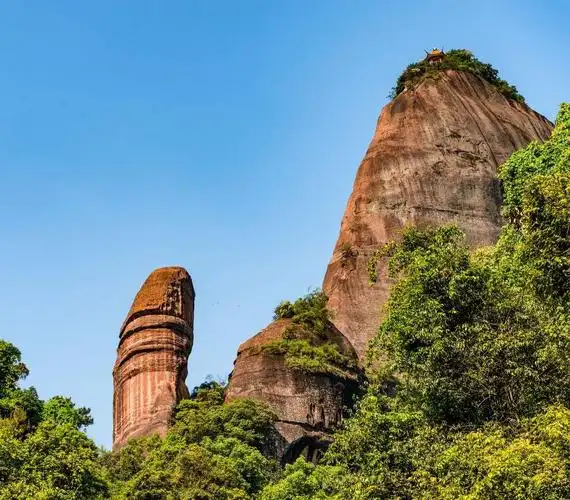 广东著名的丹霞山