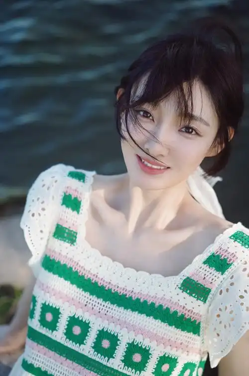 1995年10月18日出生,中国内地女演员