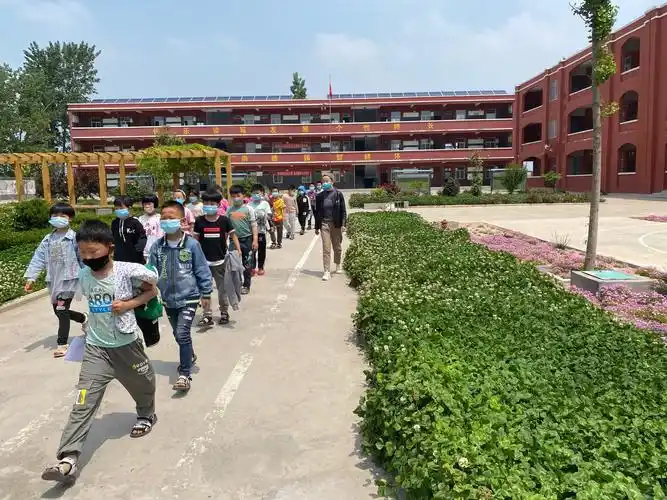 欢迎同学们返校回家——滑县八里营乡南苑村小学1—3年级返校复学第