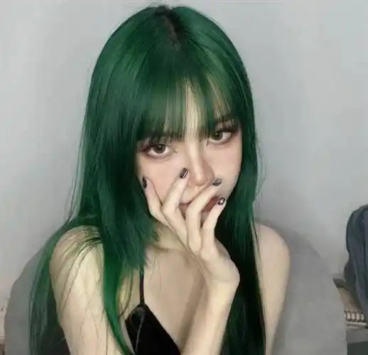 头发染什么发色好看?