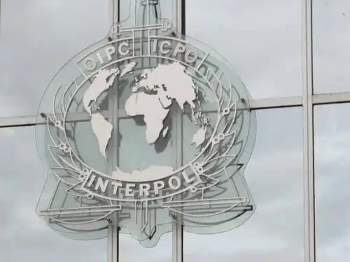 国际刑警组织呼吁警惕关联新冠疫苗的犯罪_于尔根·斯托克