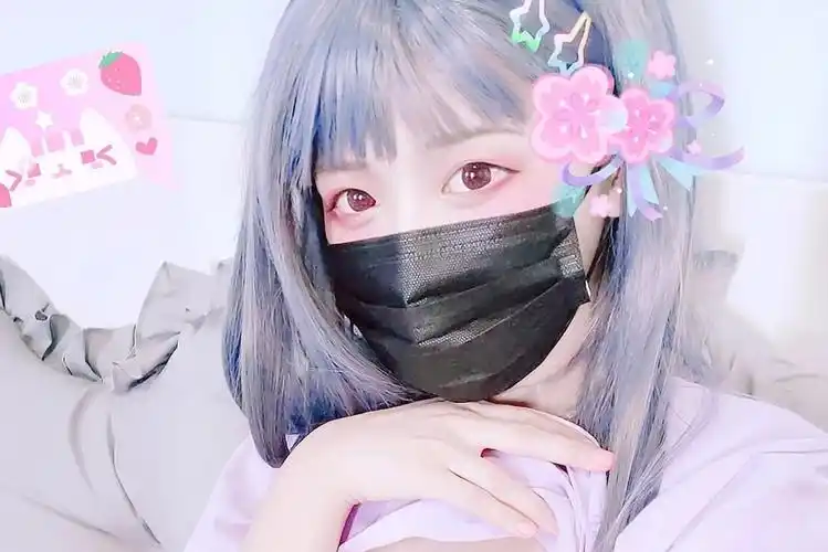 最强推特网红女神白袜袜格罗丫的个人账号被封了?-蠢沫社