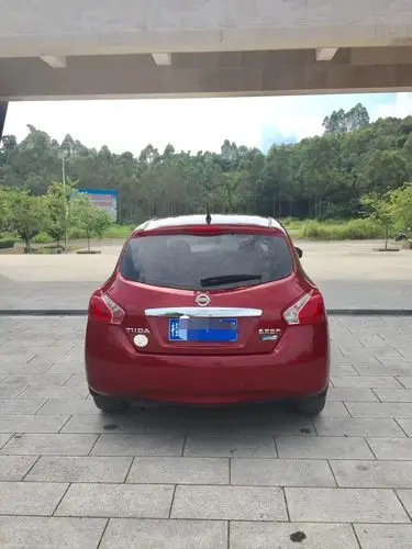 15年日产骐达小型车 [已售]