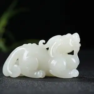 仿古和田玉貔貅图片