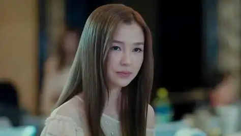 《前任攻略》片段:姚星彤被怼霸气泼酒-电影-高清视频在线观看-芒果tv