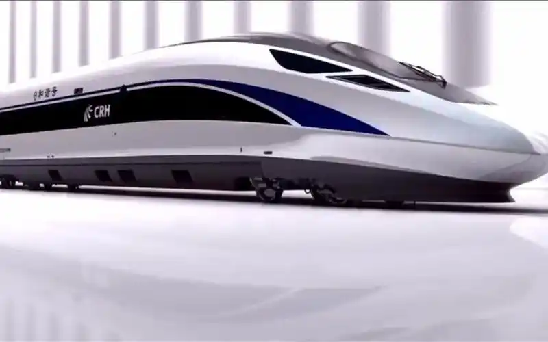 中国高铁"蓝色海豚"号动车组最新车型曝光,震撼!