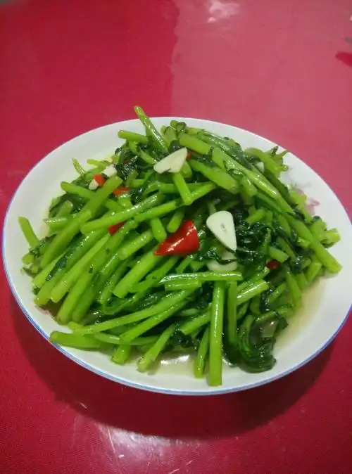 蒜蓉茼蒿的做法,蒜蓉茼蒿怎么做好吃,蒜蓉茼蒿的家常做法 - 京细菜谱