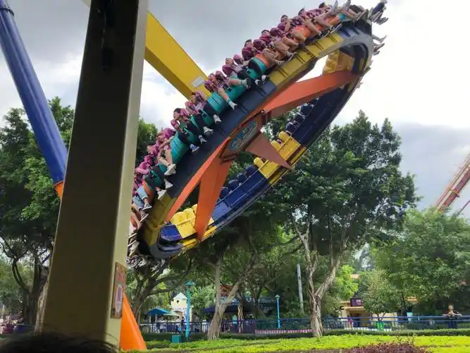 广州长隆欢乐世界09