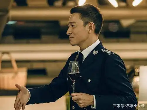 电影《拆弹专家2》刘德华的演技没得说