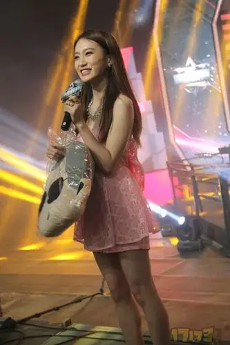 我就是主持人a!