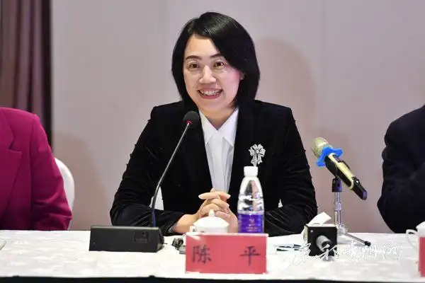 鄂州市长陈平:向亲人们报告,你们最牵挂的病人完全康复了