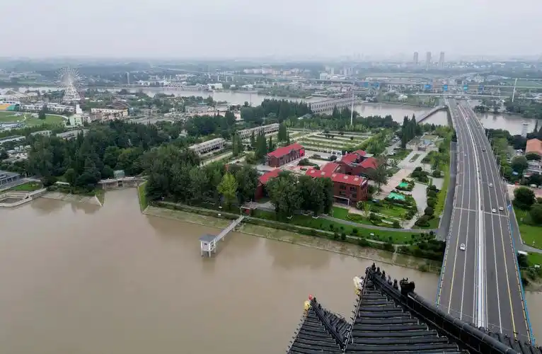 司新利 徐逸雨 摄独特的视角让扬州的美景得以完美呈现,成为了展示