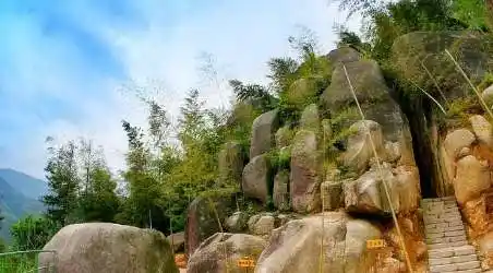 【富山大裂谷】台州富山大裂谷门票价格,开放时间,介绍和团购预订