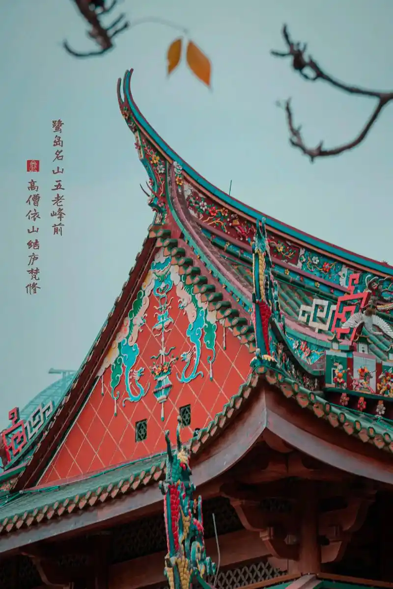 属于闽南特色的古韵 寺庙建筑华彩流光.