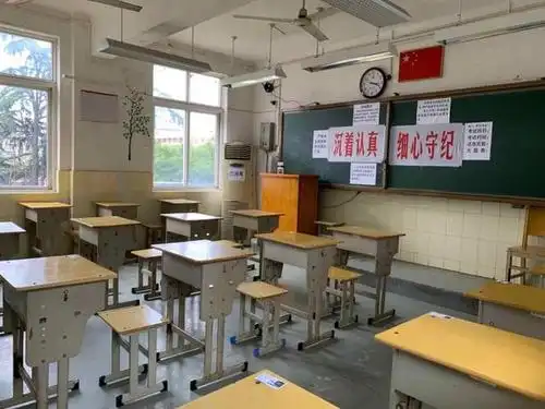 今年高考考场长这样