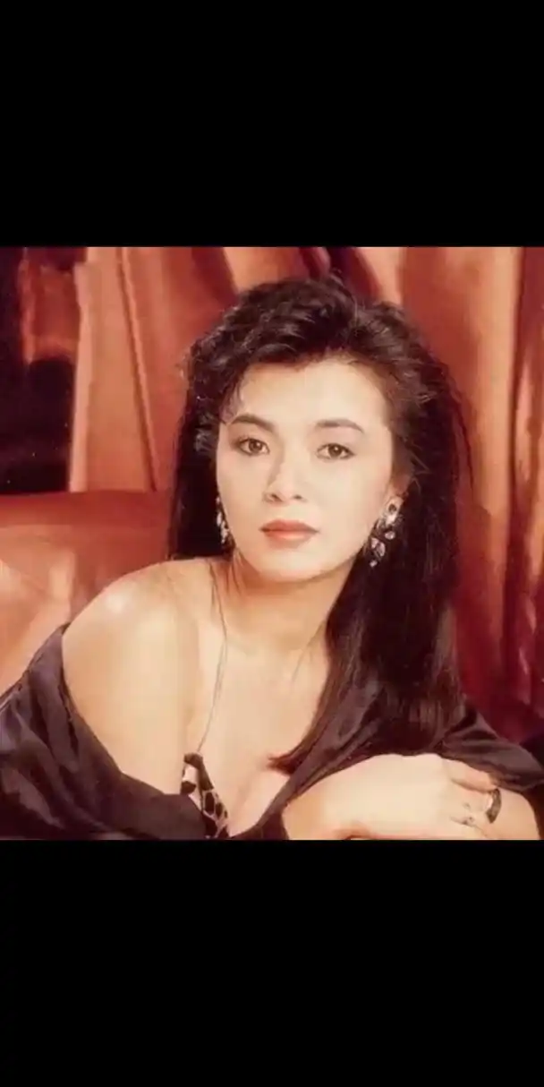 2008年,"带发修行"的陈玉莲和刘松仁拍起了爱情剧,苦不堪言的不是她48