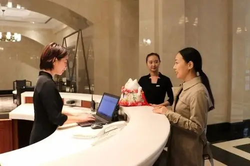 借鉴万科物业案场服务细节与创新