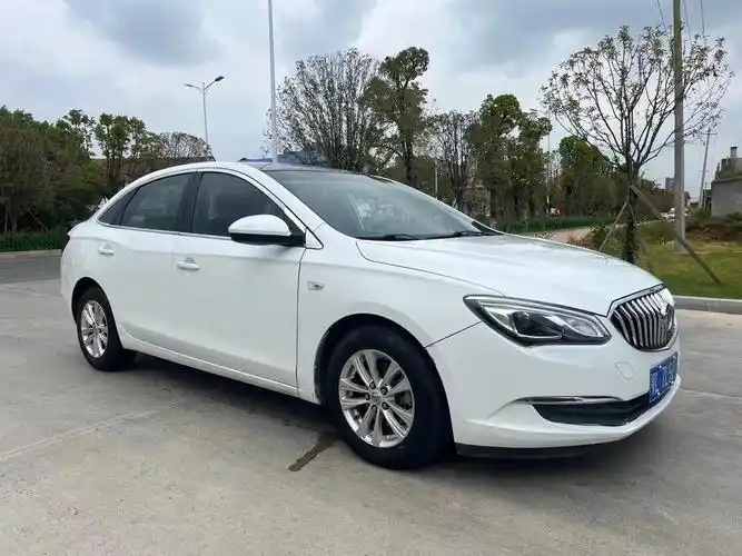 15年,别克英朗手动挡可以吗?有没有再用的车主给点意见?谢谢