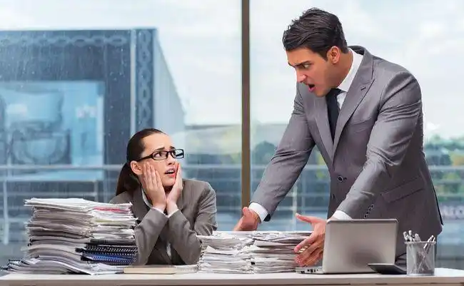 职场中领导最喜欢听到的就是这3句话说得越多上升空间越大