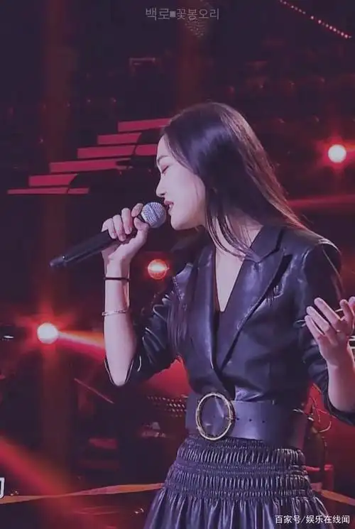 潘虹哭了!我的努力得到了认可,进军《中国好声音》五强