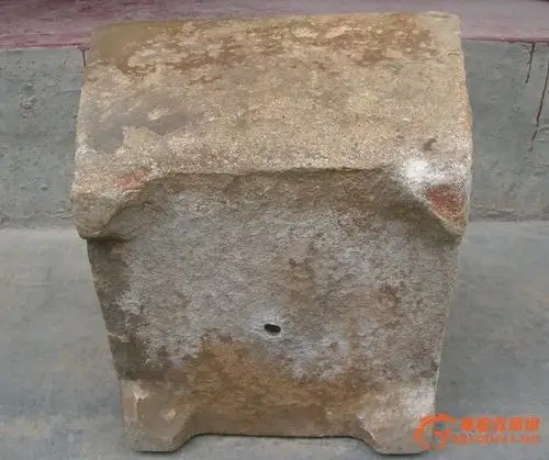 一个极为稀罕的 明代紫砂花盆