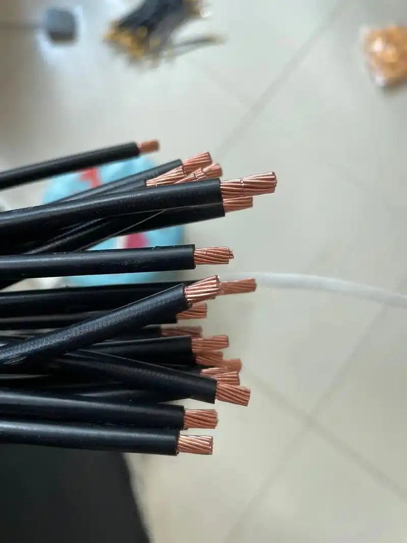 穿线管配件 #光伏接地线 #双色接地线 #跨接线 #提前祝 - 抖音