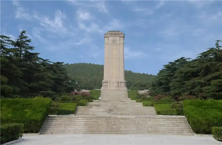 淮海战役纪念塔