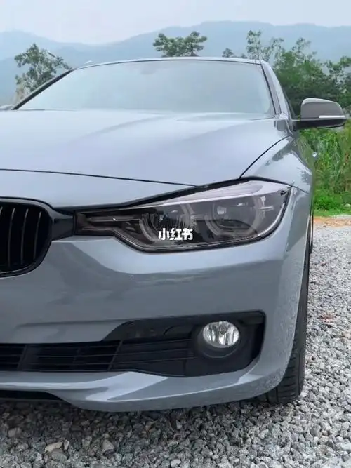 纳多灰,水泥灰,战斗灰,灰灰灰,果然宝马配上灰色战斗层次感就立马上来